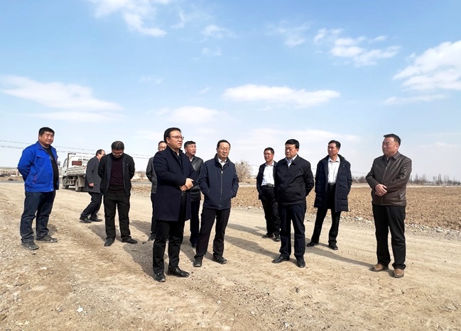 振興種業(yè)在行動(dòng),敦煌種業(yè)牽手奧凱種機(jī)、大禹節(jié)水現(xiàn)場對接推進(jìn)千畝智慧種業(yè)示范園區(qū)建設(shè)項(xiàng)目